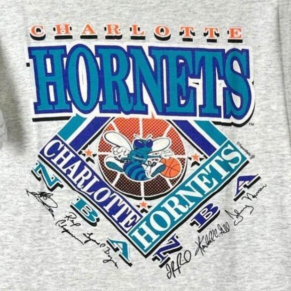 90S Charlotte Hornets NBA Basketball Single Stitch Retro Parent Outfit T-Shirt - Picture 2 of 5